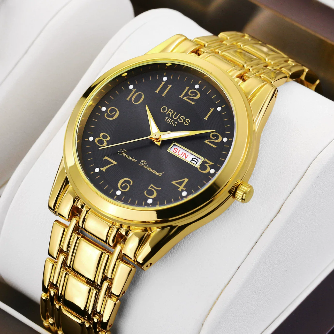 Adult Watch Alloy Case And Strap Round Dial Digital Quartz Luminous Waterproof - Image 4