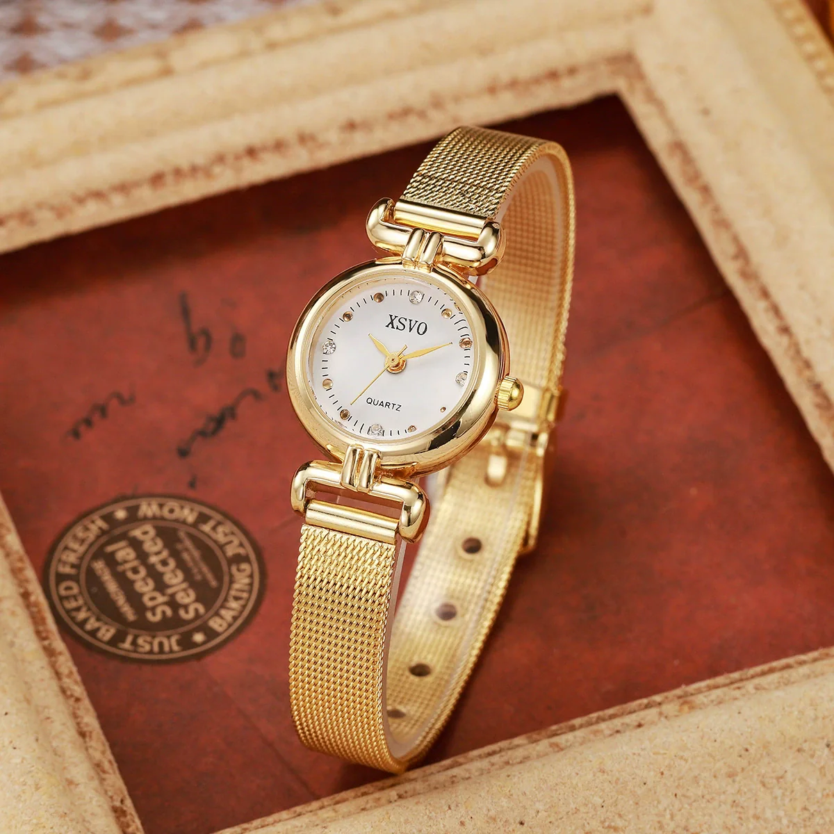 Allmatch Quartz Watch For Female Students With Rhinestone Scale Round Dial Mesh Band And Alloy Material - Image 2