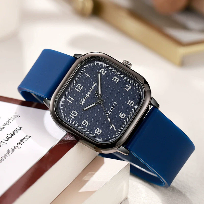 Alloy Case Silicone Strap Square Antique Ladies Quartz Watch - Image 3