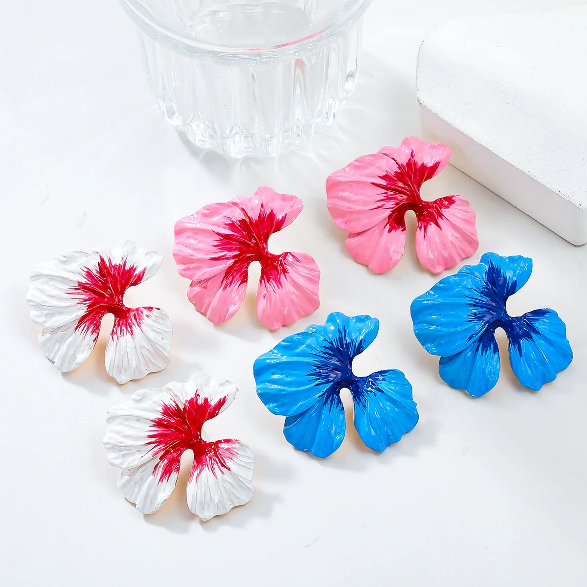 Alloy Dripping Oil Flower Women's Exaggerated Earrings - Image 2