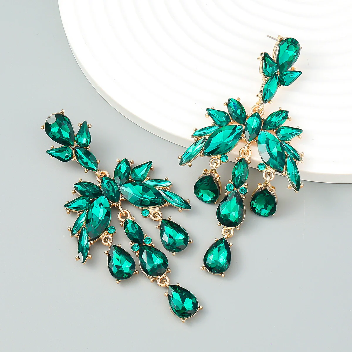 Alloy Fashion Style Diamondinlaid Dropshaped Flower Earrings For Women - Image 2