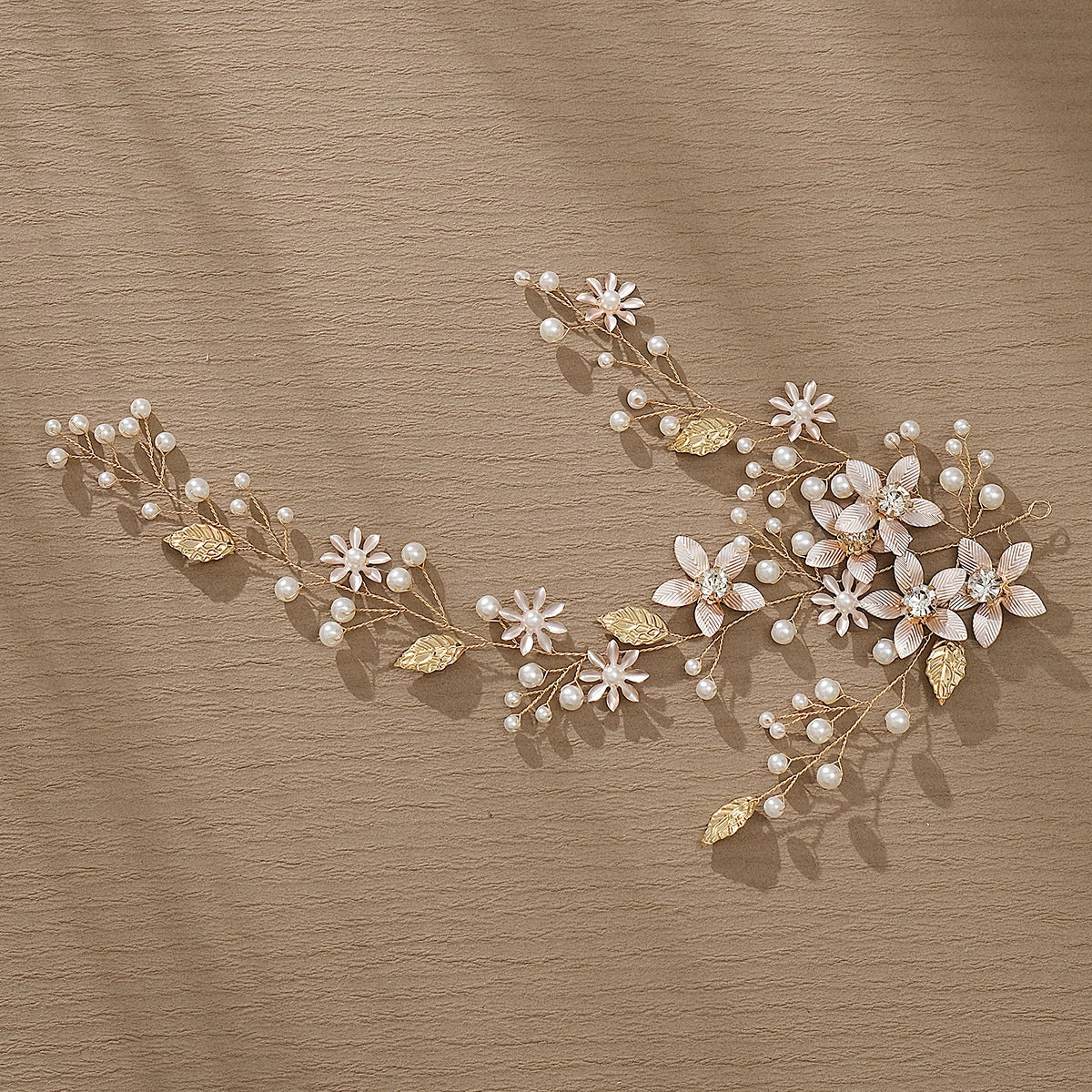 Alloy Flower Pearl Hair Band Women's Retro Bridal Hair Accessories - Image 6