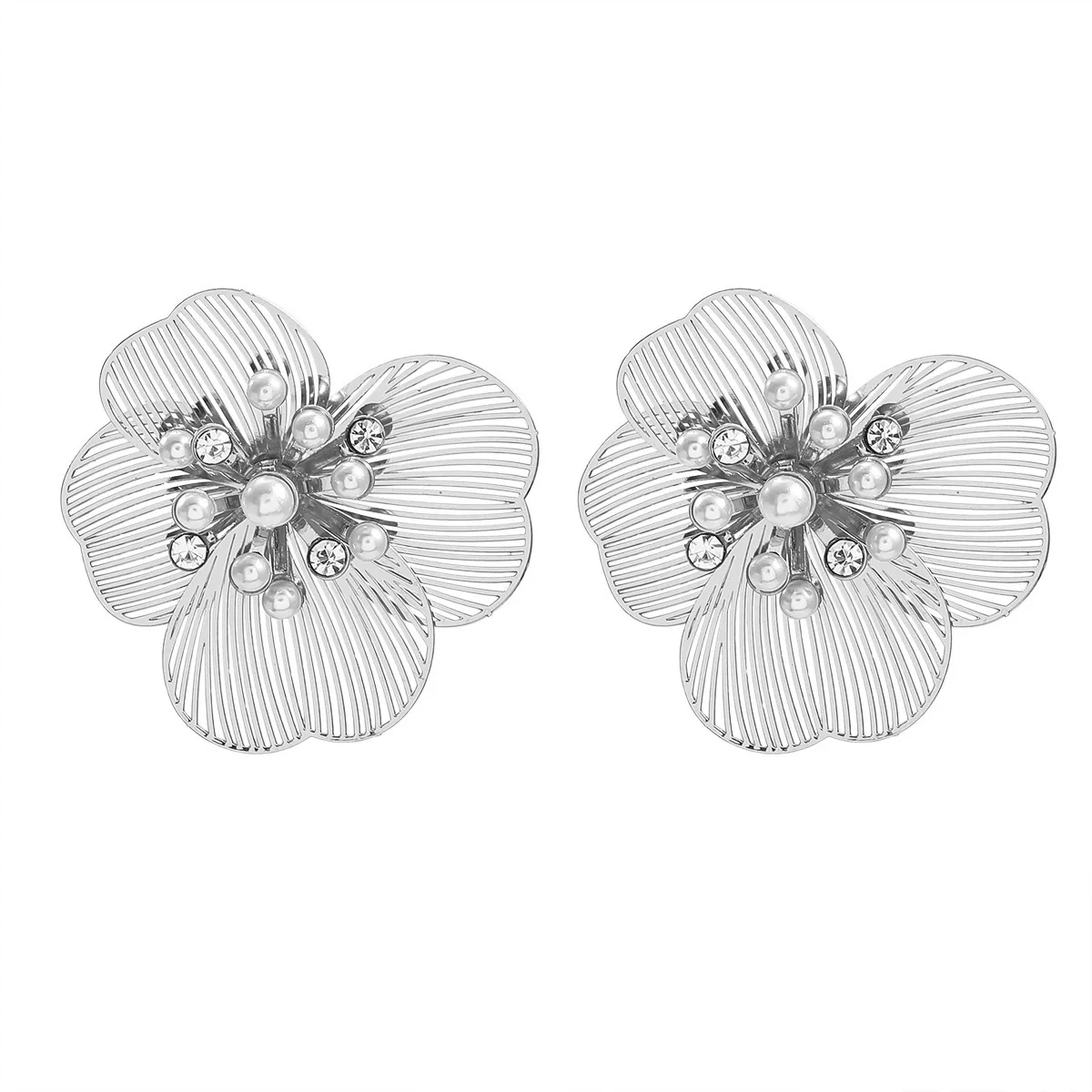 Alloy Flower Stud Earrings For Women Set With Pearls - Image 6