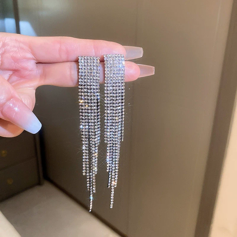 Alloy Geometric Diamond Tassel Earrings - Image 13
