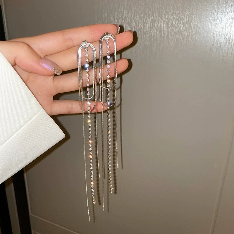 Alloy Geometric Diamond Tassel Earrings - Image 16