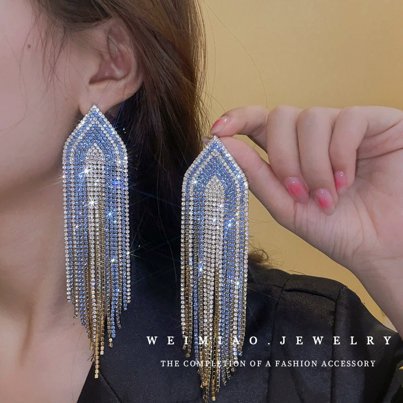 Alloy Geometric Diamond Tassel Earrings - Image 4