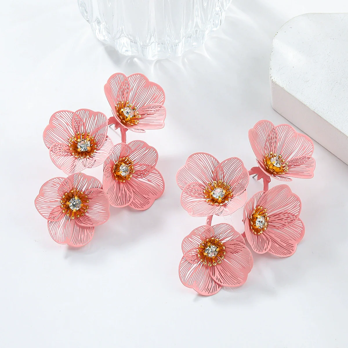 Alloy Geometric Flower Tassel Electroplated Earrings For Women Niche Fashionable Elegant Light Luxury Style - Image 4