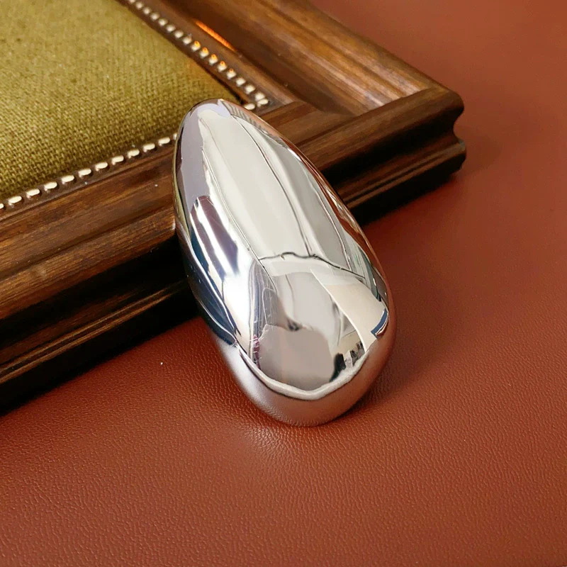 Alloy Geometric Irregular Oval Exaggerated Sophisticated Style Electroplating Brooch For Women - Image 7
