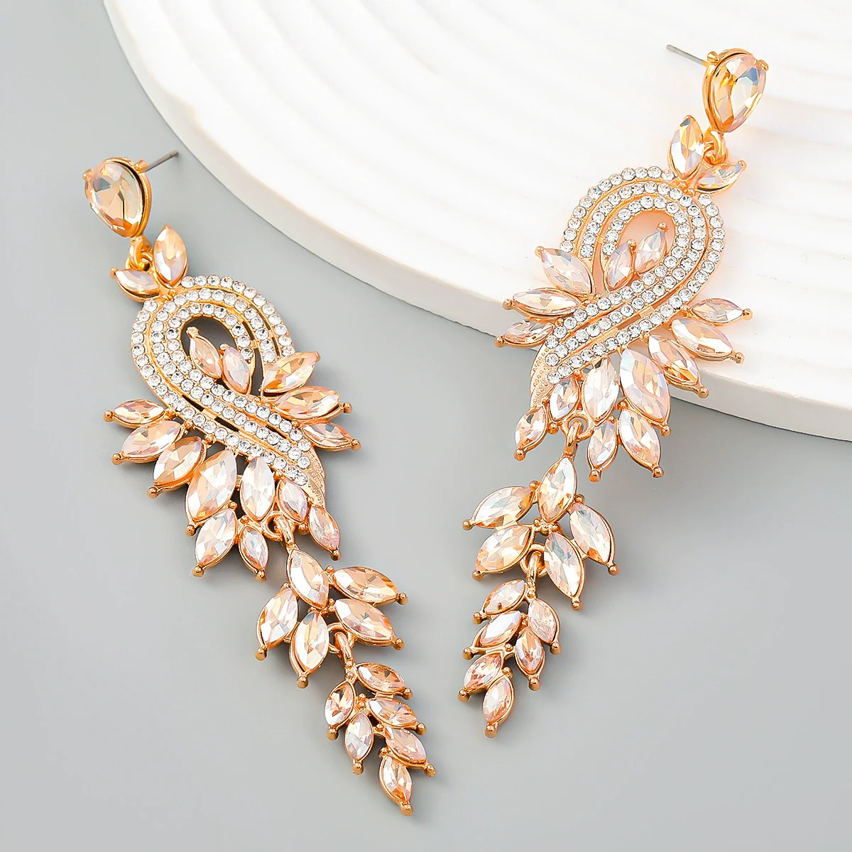 Alloy Geometric Leaves Diamond Earrings For Women - Image 3