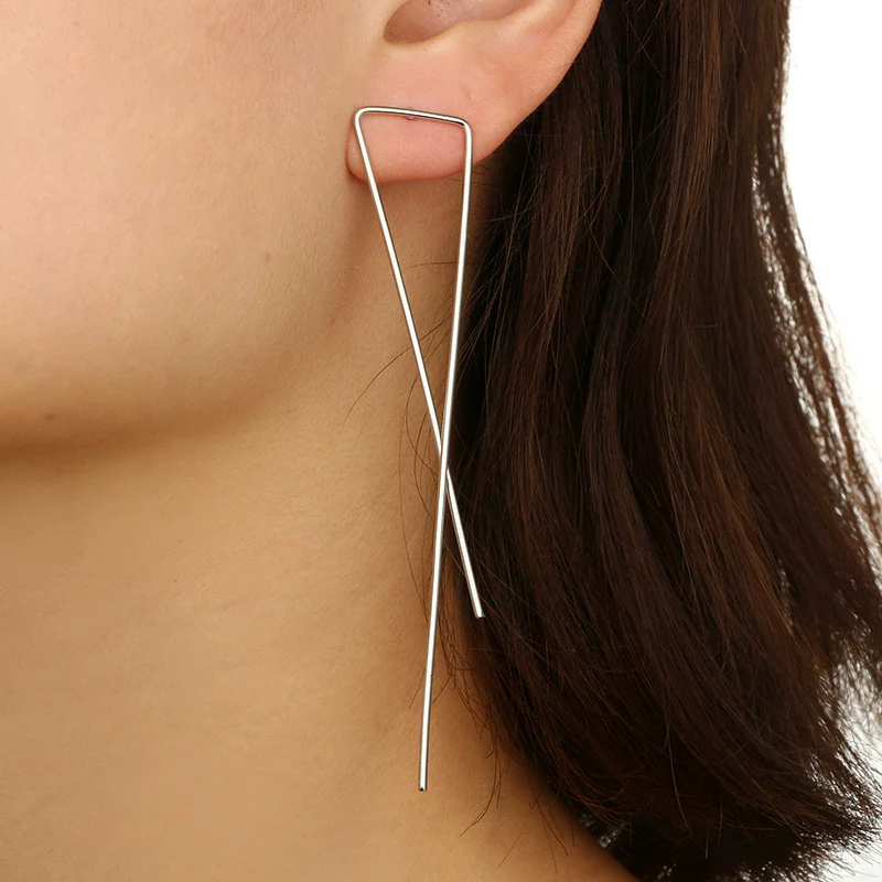Alloy Geometric Line Hollow Metal Earrings With Electroplating - Image 2
