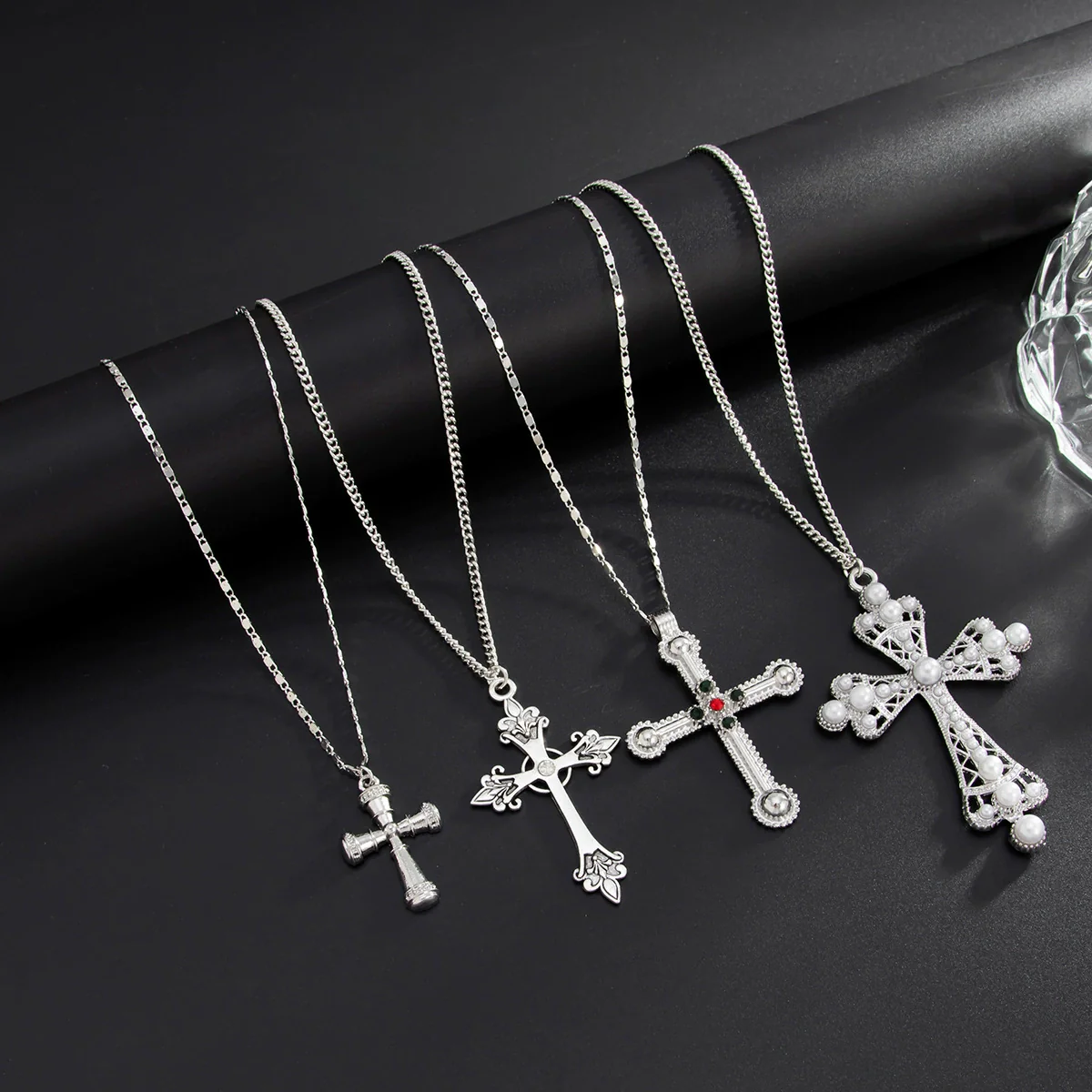 Alloy Geometric Pattern Handmade Men's Jewelry Cross Pendant Necklace - Image 4