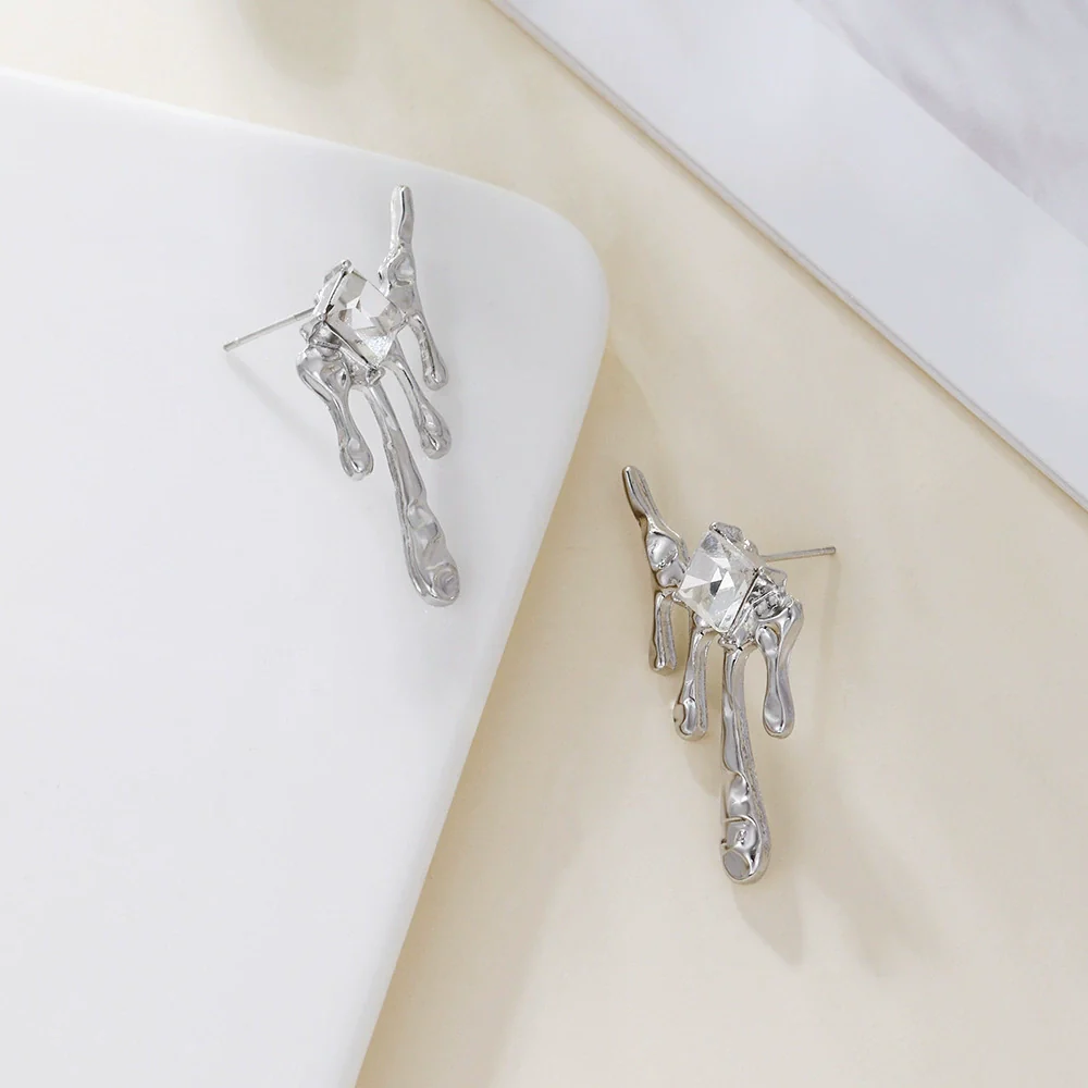 Alloy Geometric Square Diamond Dripping Wax Earrings Electroplating Women's Highend Cold Style - Image 2