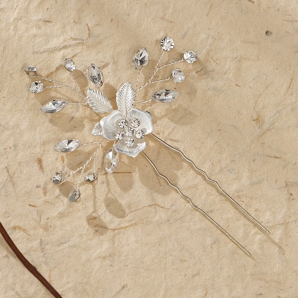 Alloy Hand Knitted Flower Leaf Bridal Hair Comb Pin Hair Accessories For Women - Image 9