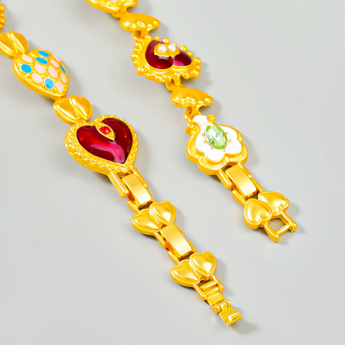Alloy Heart Shaped Multi Layer Love Flower Necklace With Electroplating Geometric Pattern For Women - Image 3