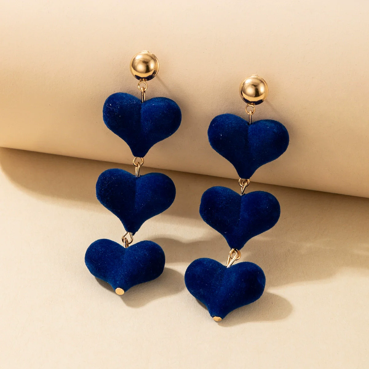 Alloy Heartshaped Handmade Velvet Pendant Women's Earrings - Image 6