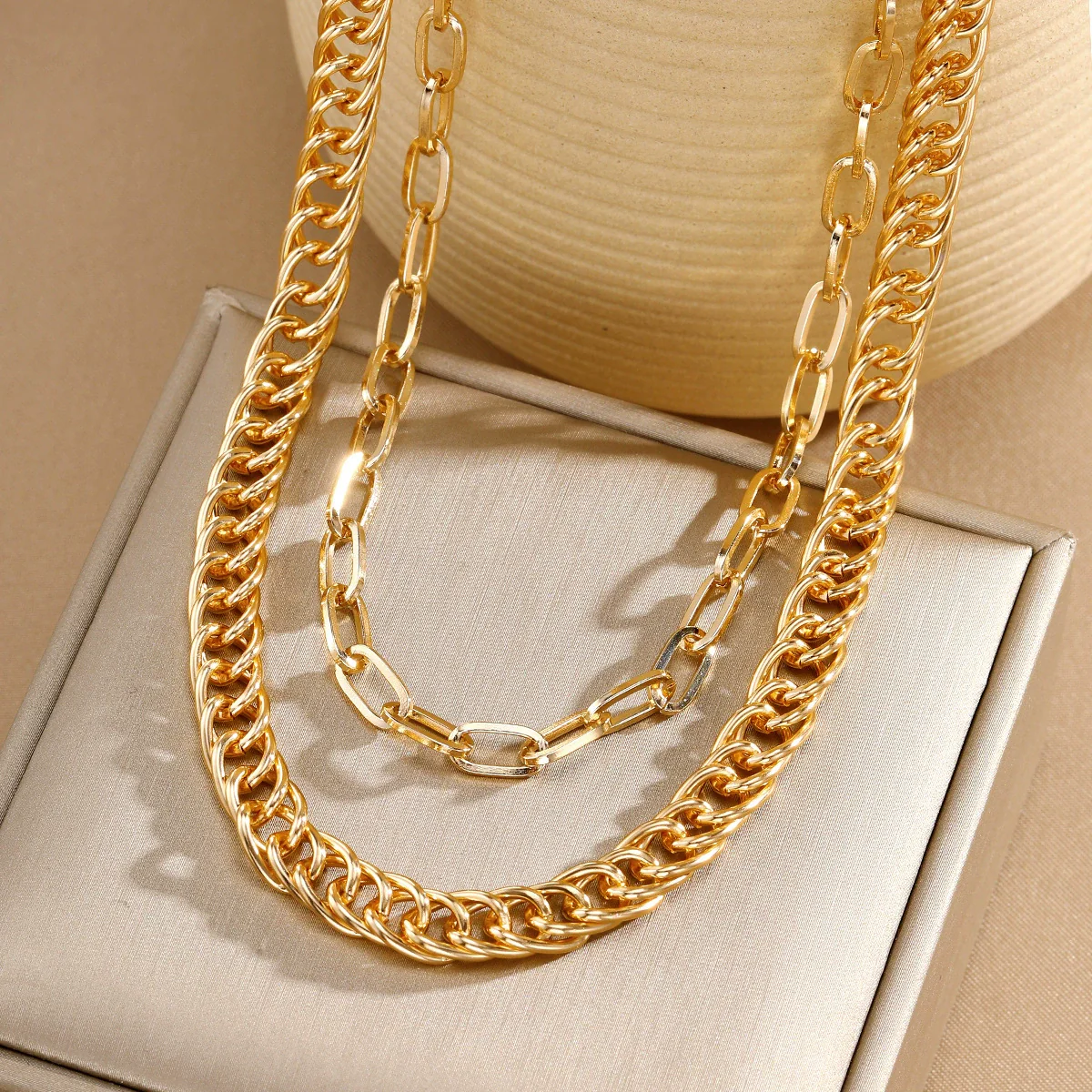 Alloy Metal Women's Multilayered Twist Chain Snake Bone Necklace With Geometric Pattern And Electroplating - Image 14