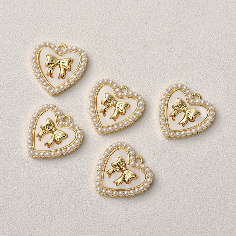 Alloy Pearl Heart Bow Pendant Jewelry Accessories With Electroplating - Image 6