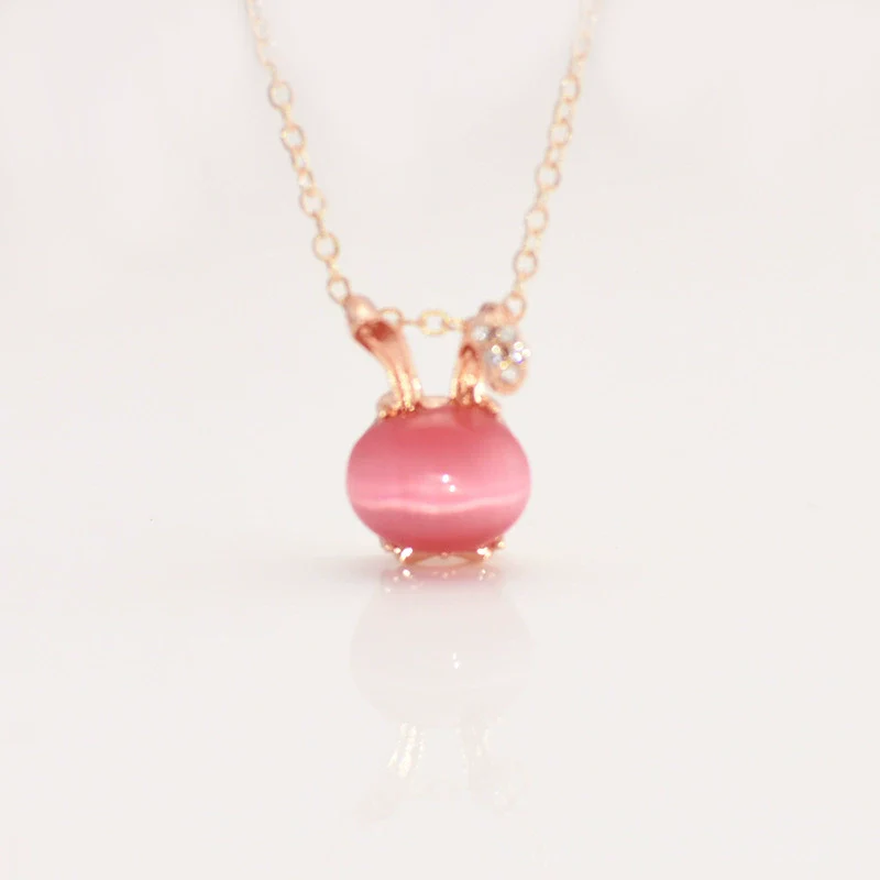 Alloy Rabbit Head Short Clavicle Necklace With Opal Inlaid And Color Preserving Plating Water Wave Chain Cute Animal Style Diamond Design