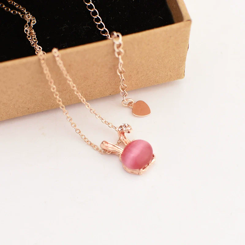 Alloy Rabbit Head Short Clavicle Necklace With Opal Inlaid And Color Preserving Plating Water Wave Chain Cute Animal Style Diamond Design - Image 5