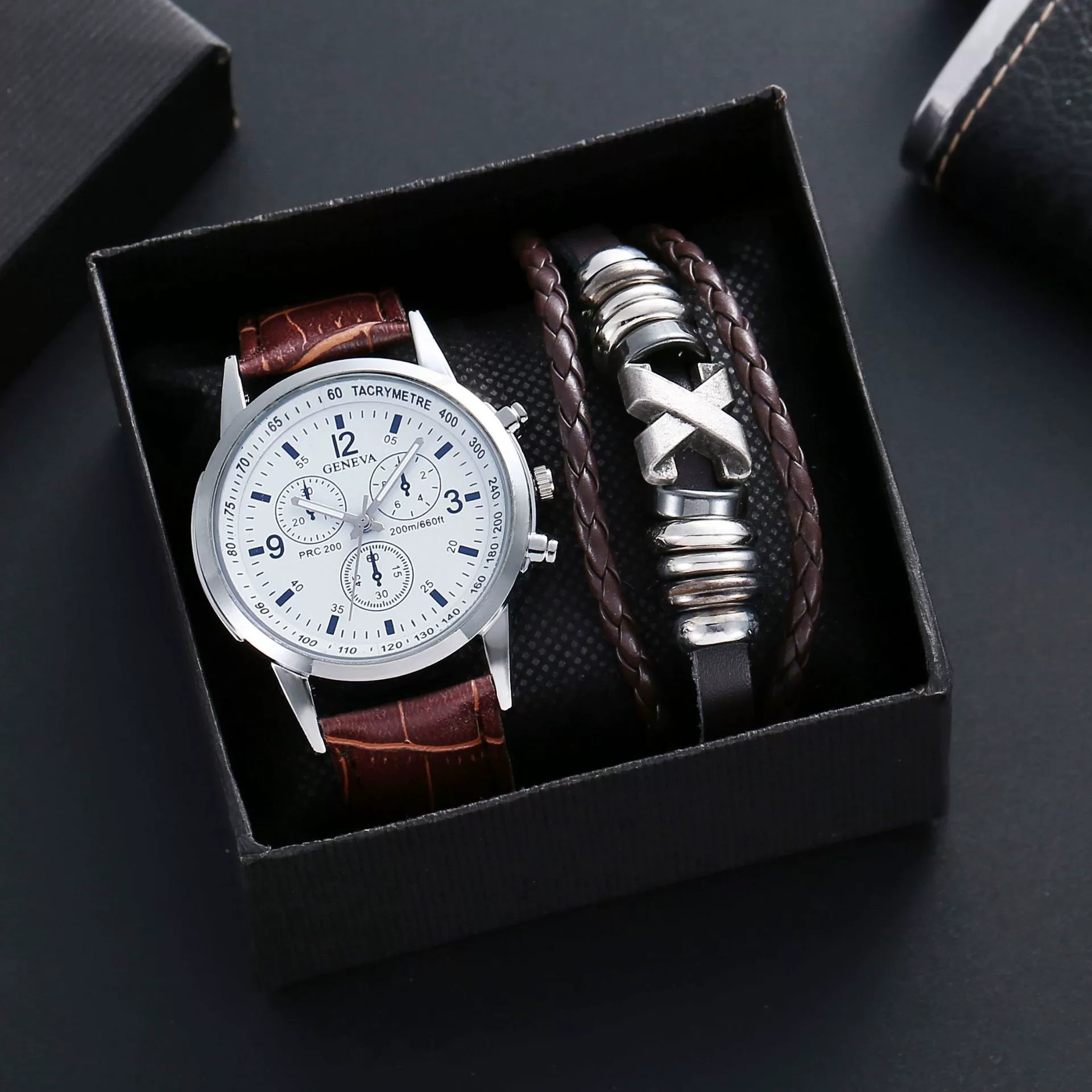 Alloy Shell Imitation Leather Strap Men's Leisure Quartz Watch With Round Dial And Blue Light Twopiece Set - Image 3