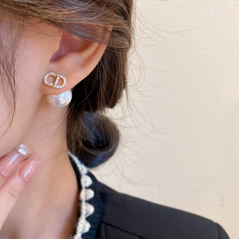 Alloy Silver Zircon Letter Earrings Electroplating High Sense Fashion Niche Simple Allmatch Women's Earrings - Image 11