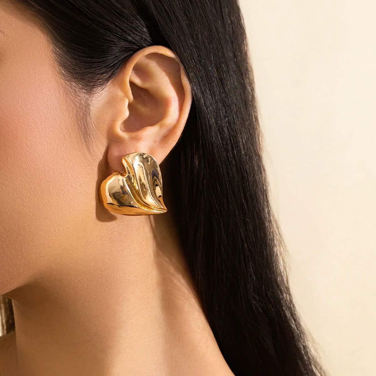 Alloy Stainless Steel Geometric Square Heart Pleated Electroplated Women's Earrings - Image 3