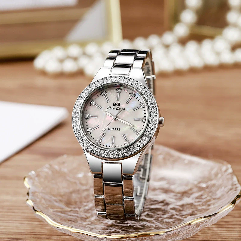 Alloy Steel Strip Quartz Women's Watch Diamondencrusted Fashion Elegant Round - Image 2
