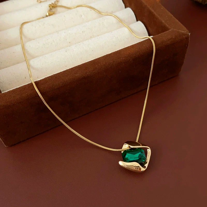 Alloy Titanium Steel Square Electroplating Sophisticated Geometric Women's Earrings And Necklaces Fashion Set - Image 7