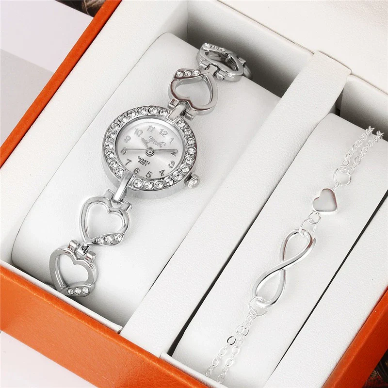 Alloy Women's Fashion Trend Bracelet Set And Diamond Quartz Watch With Round Dial - Image 7