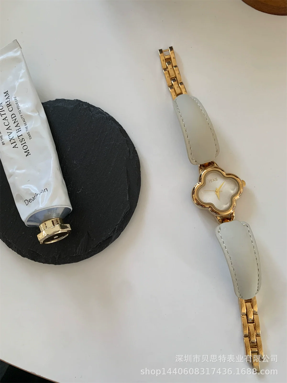 Belt Bracelet Watch Women Medieval Style Alloy Stainless Steel Four Leaf Clover Flower Shape - Image 6