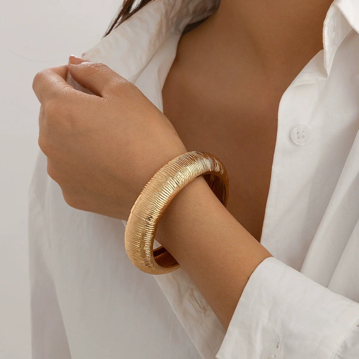 Bracelet Alloy Geometric Exaggerated Leaves Glow Electroplated Jewelry - Image 6