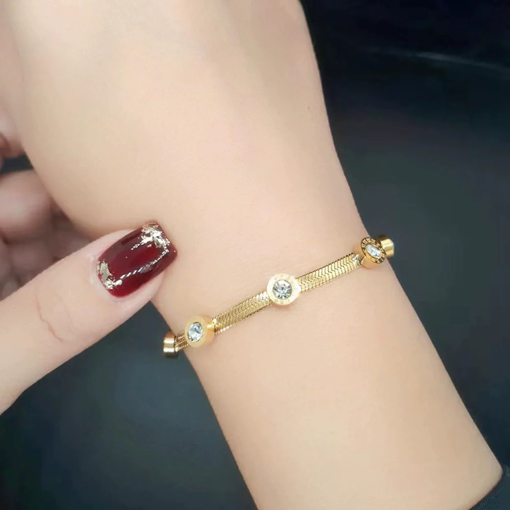 Bracelet Titanium Steel Geometric Electroplating Women's Fashion Cold Style Simple Niche Design Color Protection - Image 2