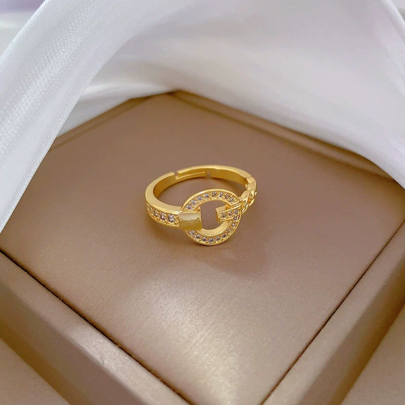 Brass Gshaped Crown Ring With Electroplating For Women - Image 5