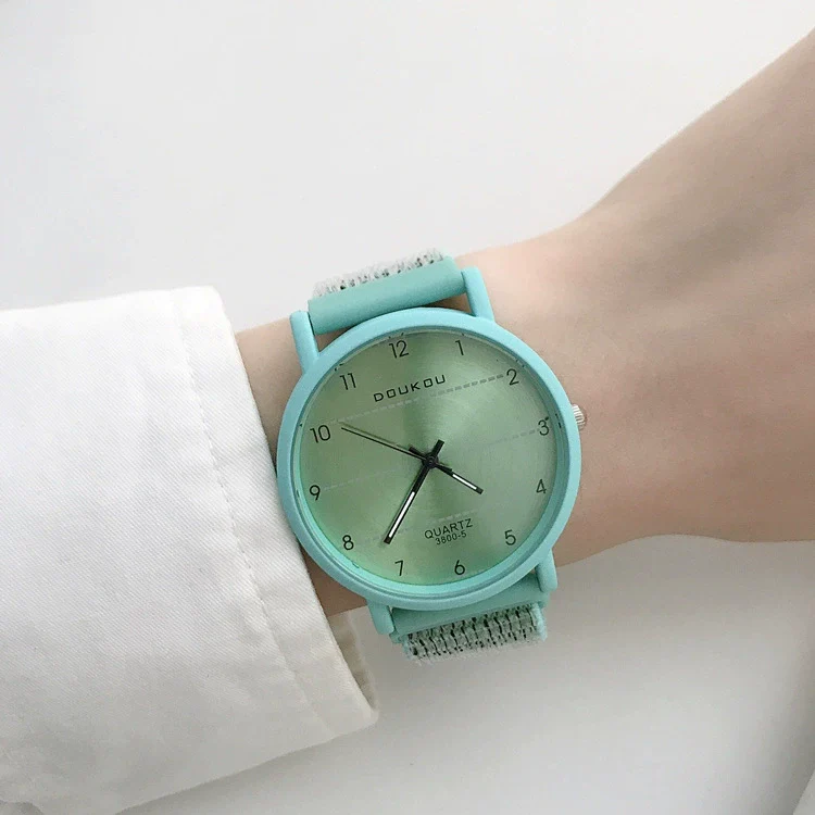 Casual Alloy Case Round Dial Pointer Watch With Pin Buckle For Women And Men - Image 7
