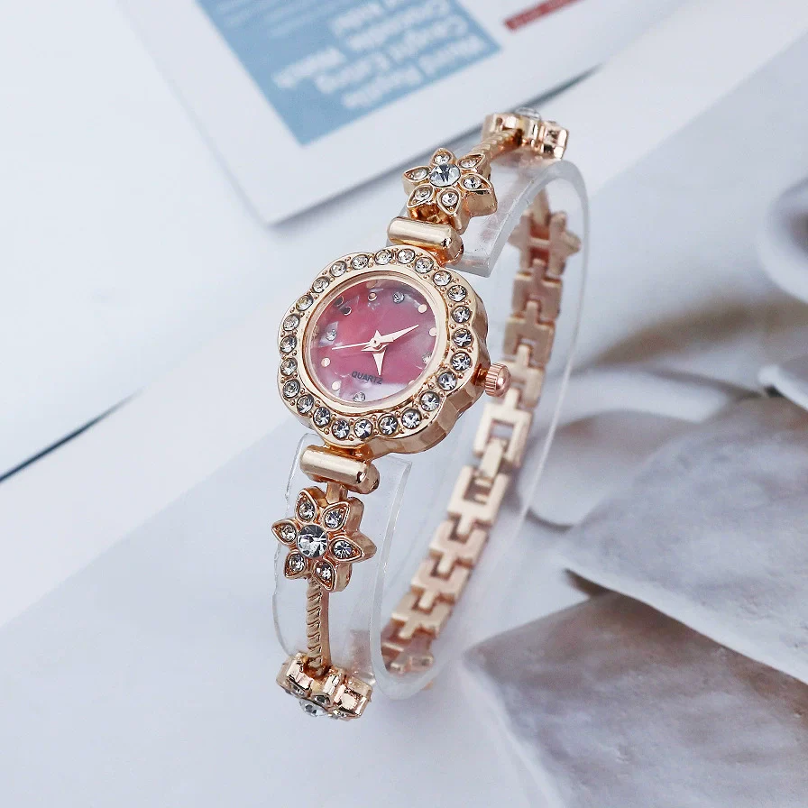 Casual Women's Alloy And Stainless Steel Bracelet Watch With Flower Shape Dial And Diamondstudded Design - Image 7