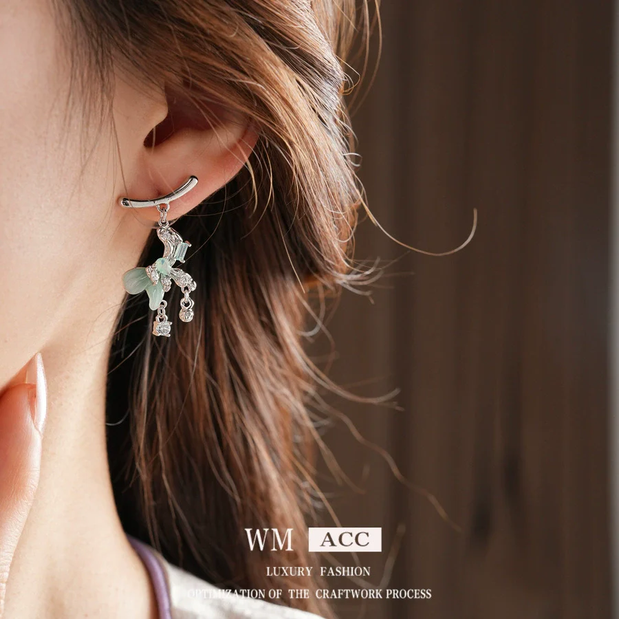 Copper Electroplated Geometric Bow Tassel Women's Earrings - Image 4