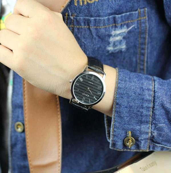 Couple's Genuine Leather And Alloy Watch Round Dial Pin Buckle Style - Image 6