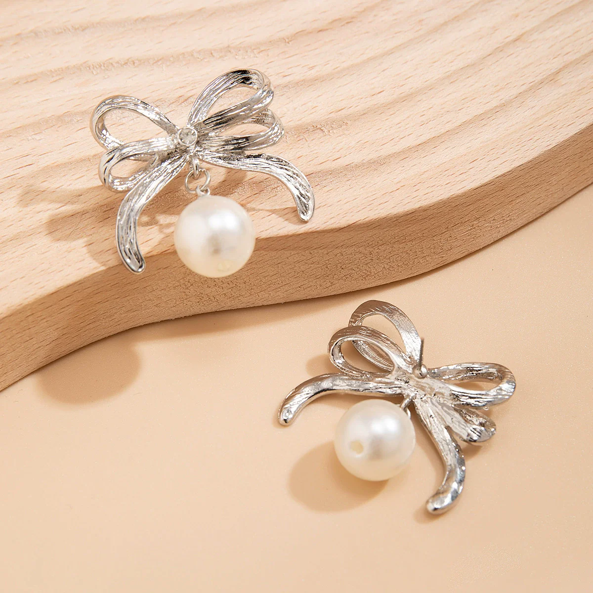 Earrings Imitation Pearls Bow Tie Geometric Electroplating For Women - Image 4