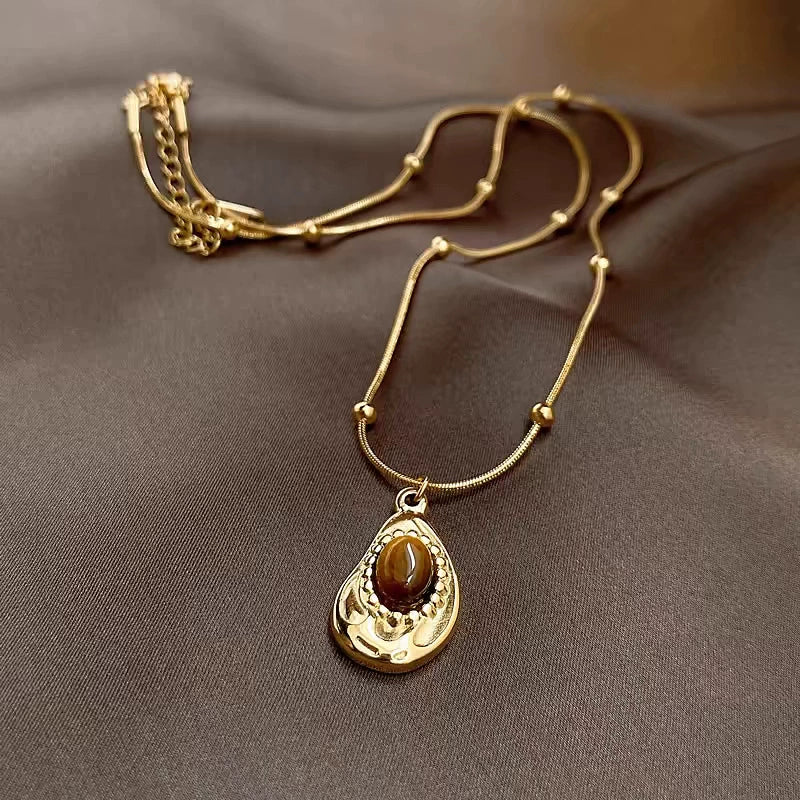 Elegant Oval Tiger Eye Women's Niche Light Luxury Maillard Style Alloy Necklace With Ball Chain And Electroplating - Image 6