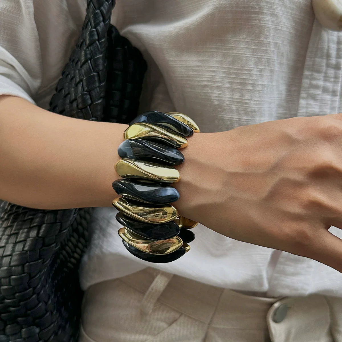Exaggerated Geometric Resin Handmade Splicing Elastic Bracelet - Image 11