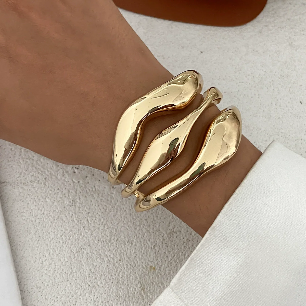 Fashion Metal Glossy Plain Faceted Spring Ring Bracelet Electroplated - Image 10