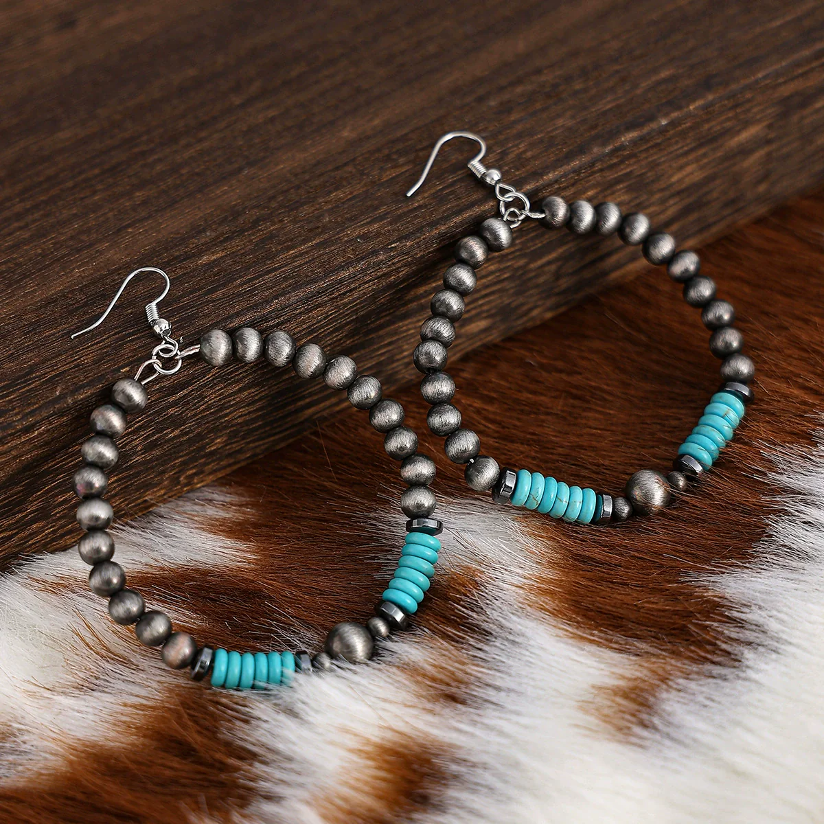 Fashion Retro Handmade Imitation Turquoise Geometric Circle Earrings For Women Stainless Steel Ear Needle Ccb Material - Image 4
