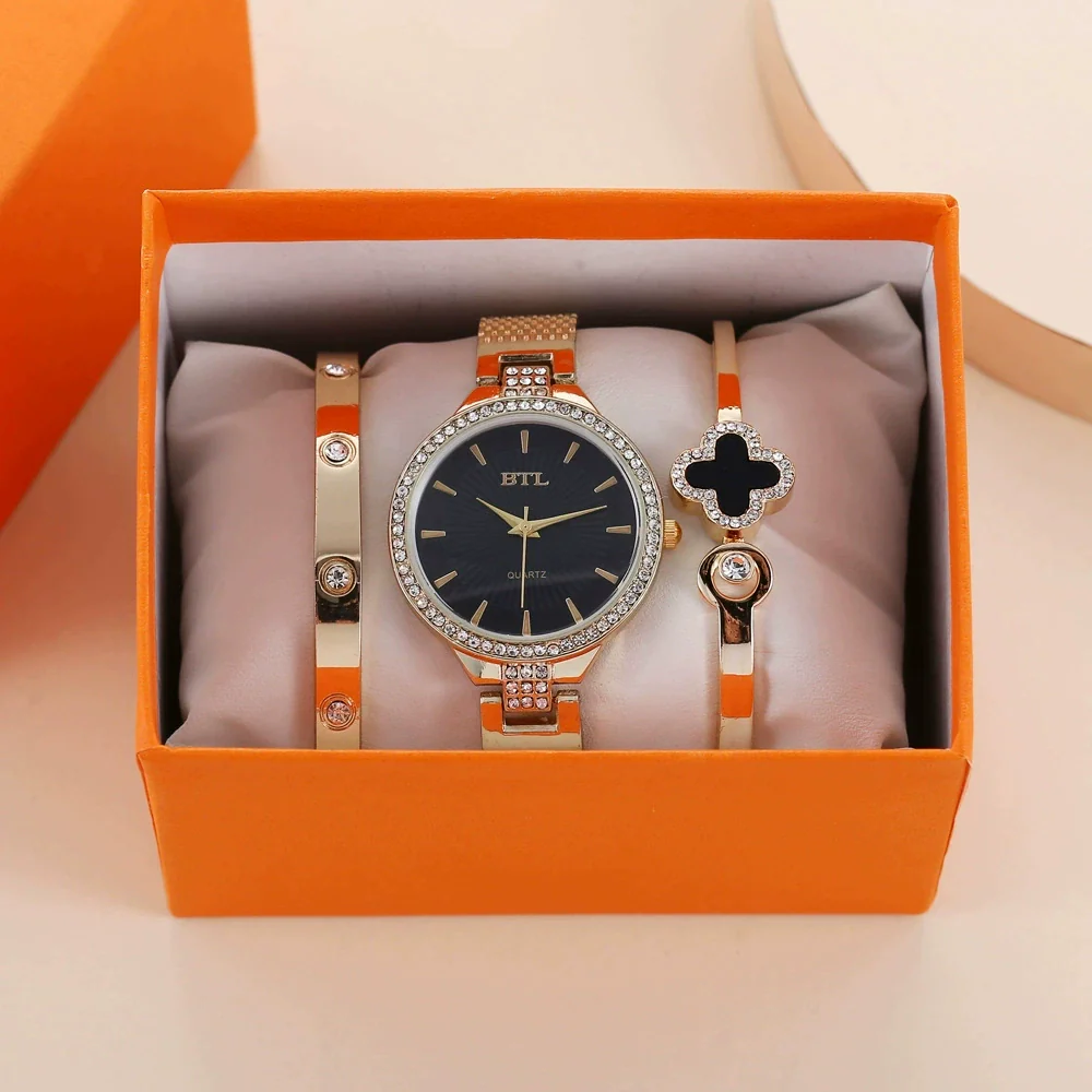 Fashion Waterproof Diamondencrusted Titanium Steel And Zinc Alloy Women's Square Bracelet Watch With Horseshoe Buckle