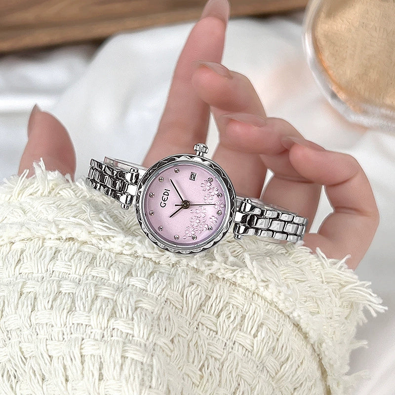 Fashionable Women's Alloy Bracelet Watch With Round Dial And Mineral Reinforced Glass Mirror - Image 3