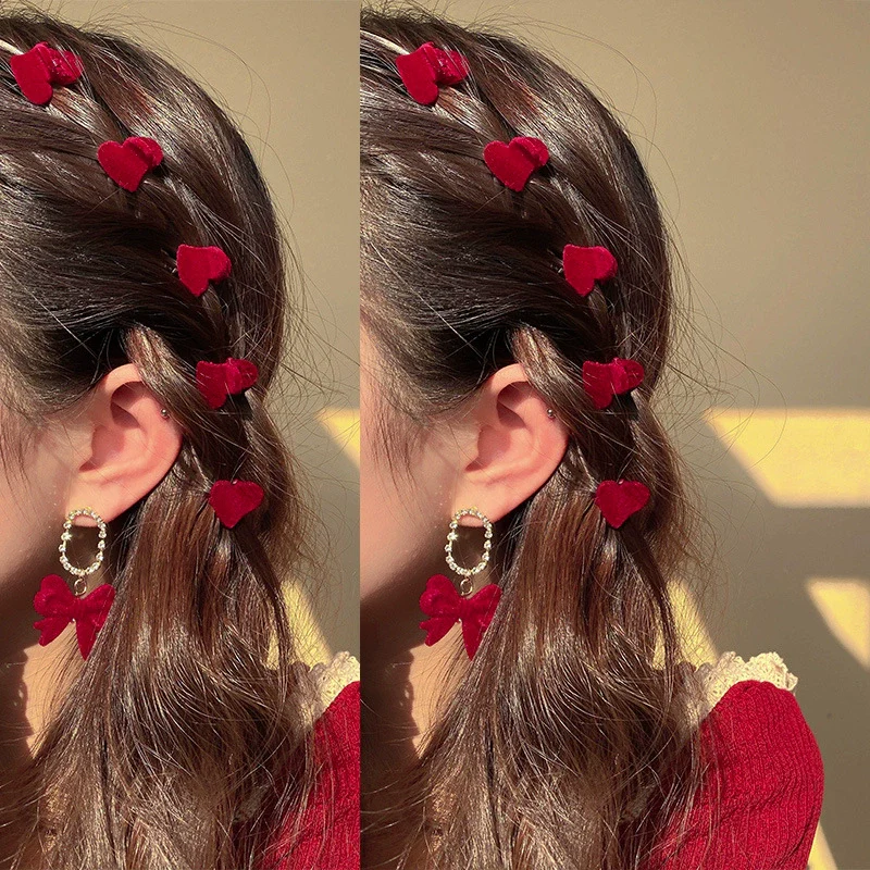 Flocking Heartshaped Hair Clips Electroplated Women's Hair Accessories - Image 2