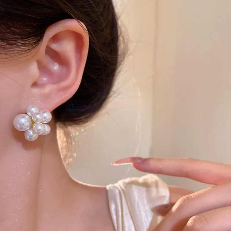Floral Imitation Pearl Earrings For Women Electroplated Retro Style - Image 3