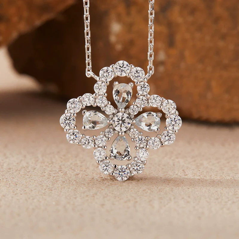 Gemstone Necklace For Women Natural Tanzanite Garnet Aquamarine Diopside Clover 225 Sterling Silver Clavicle Cross Chain Light Luxury Style - Image 3