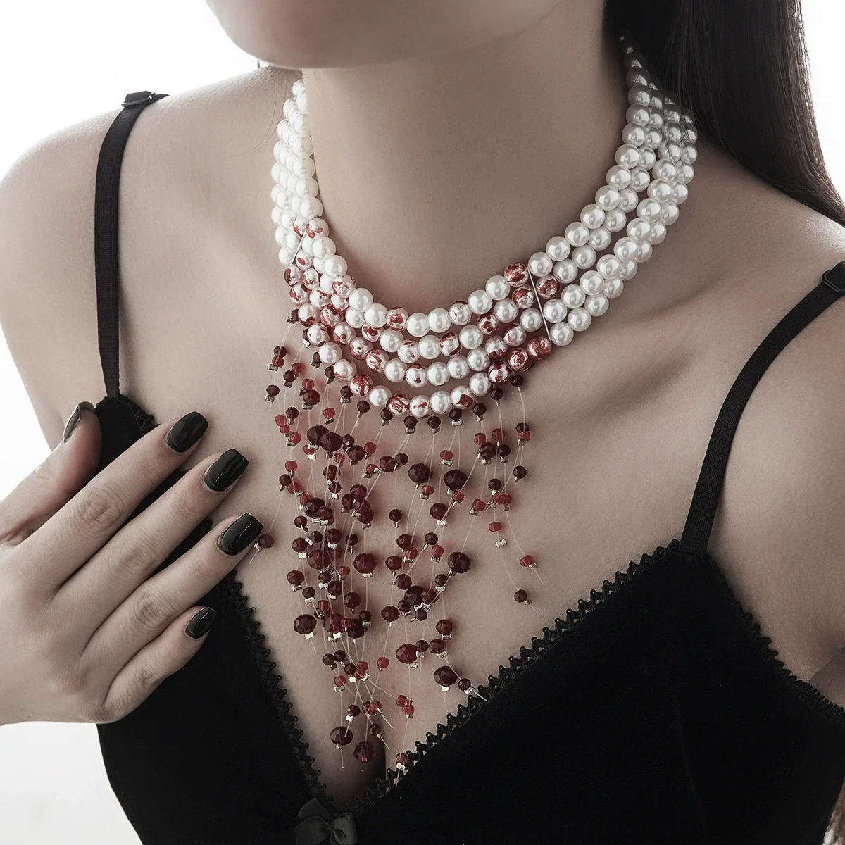 Gothic Imitation Pearl Crystal Tassel Necklace Geometric Style - Image 2