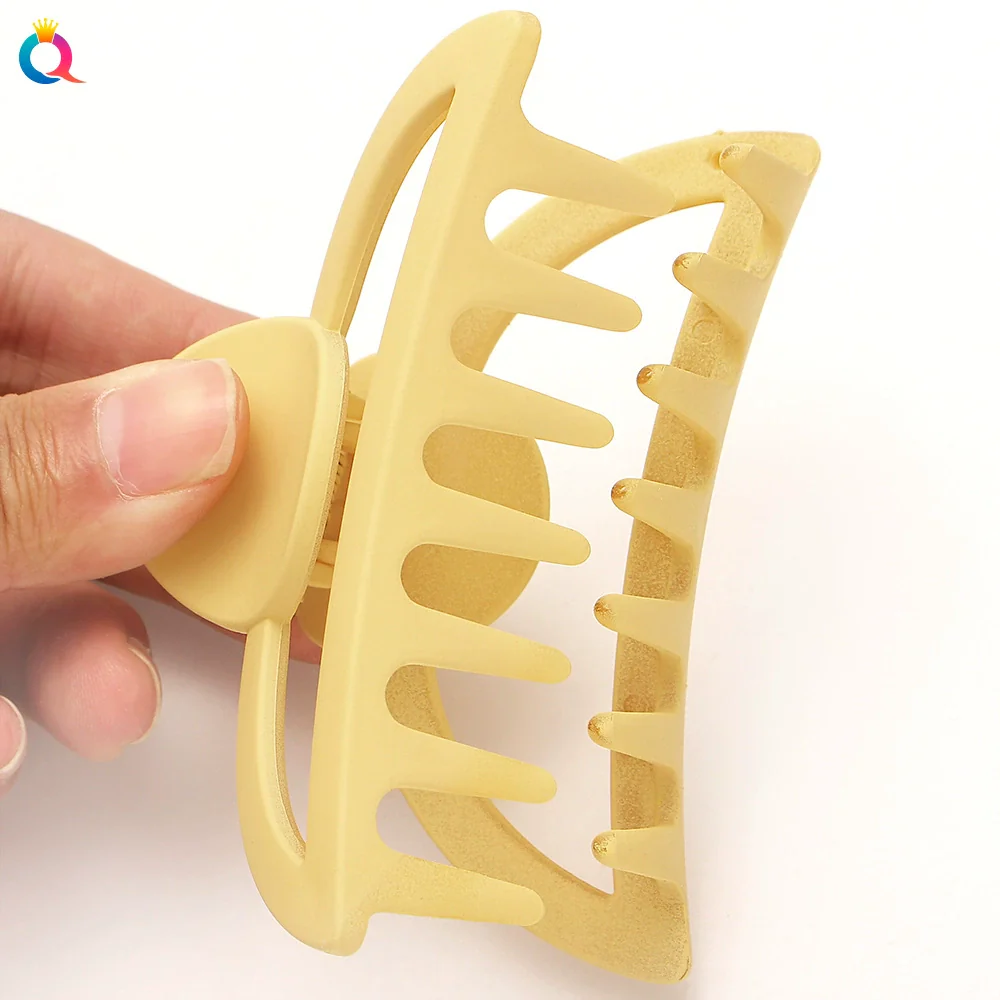 Hair Clip Plastic Resin Solid Color Handmade Women's Accessories - Image 3