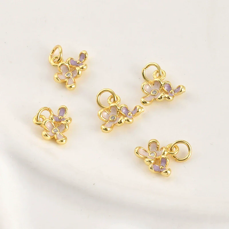 Jewelry Accessories Copper Small Flower Pendant Electroplated With Strong Color Retention - Image 6